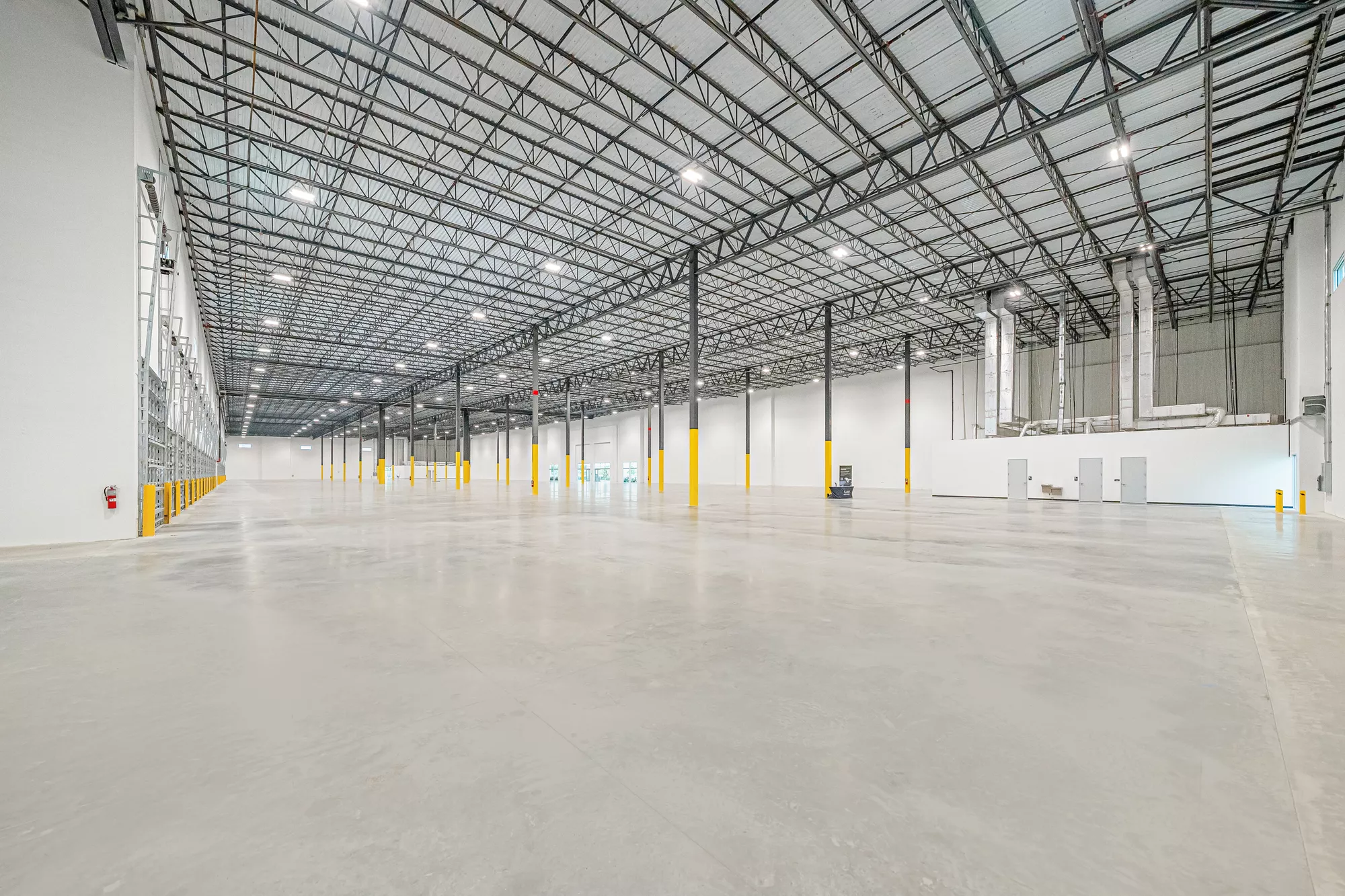 Logistics & Distribution Roofing Orlando | Warehouse & Fulfillment